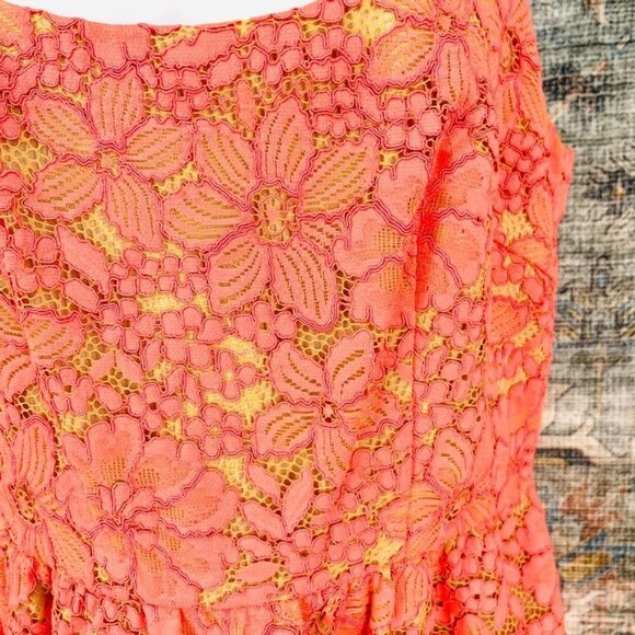 Trina Turk Gaviota Coral Lace Dress SIze 8 Scoop Neck Nude Lining Cotton Blend - Picture 3 of 10